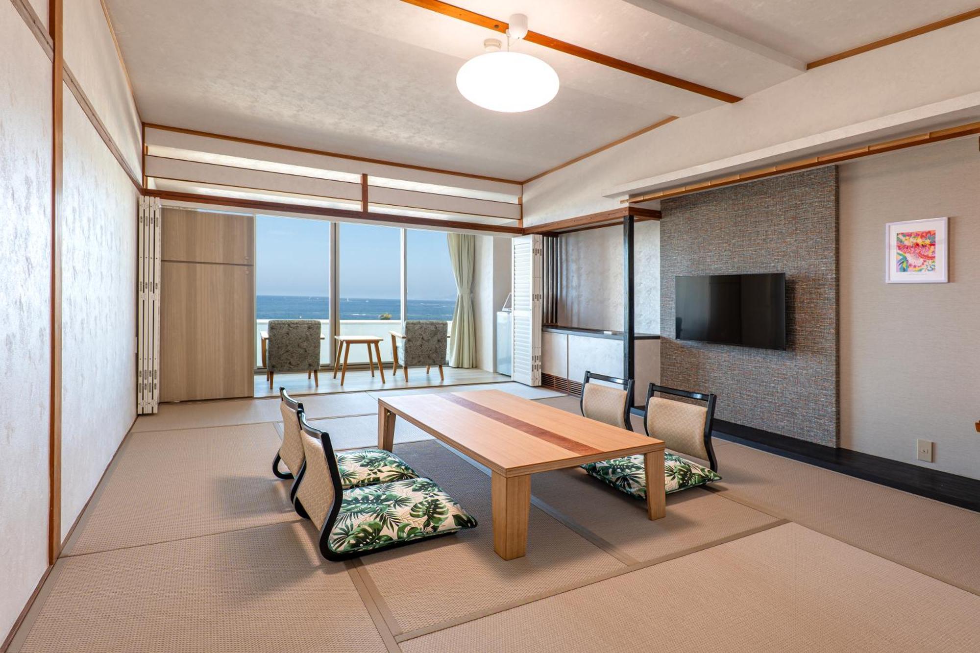 Hotel Sanrakuso Sirahama Kültér fotó